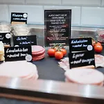 호텔 Coffee Fellows Frankfurt Airport-langen 3*