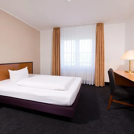 Отель Coffee Fellows Frankfurt Airport-langen