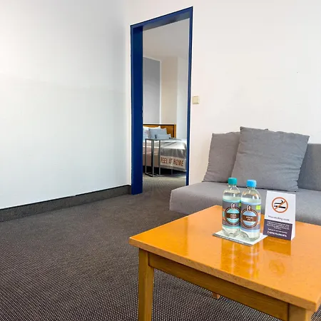 Coffee Fellows Frankfurt Airport-langen 3*