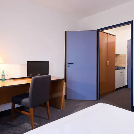 Coffee Fellows Frankfurt Airport-langen Отель Ланген