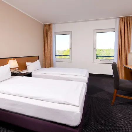 Отель Coffee Fellows Frankfurt Airport-langen