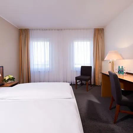 Отель Coffee Fellows Frankfurt Airport-langen 3*