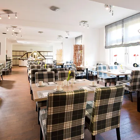 Coffee Fellows Frankfurt Airport-langen 3*