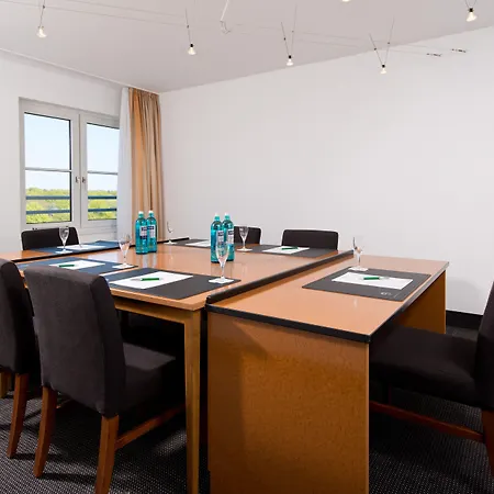 Отель Coffee Fellows Frankfurt Airport-langen 3*