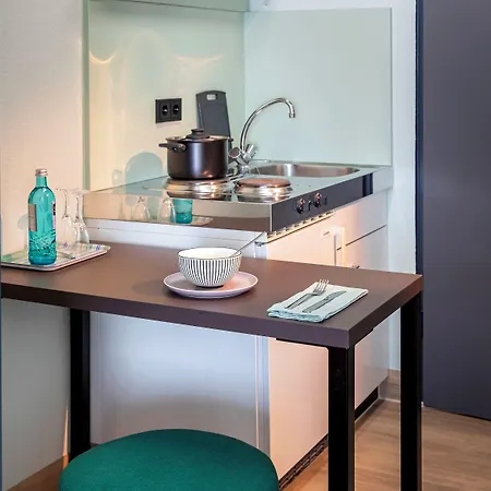 Отель Coffee Fellows Frankfurt Airport-langen 3*