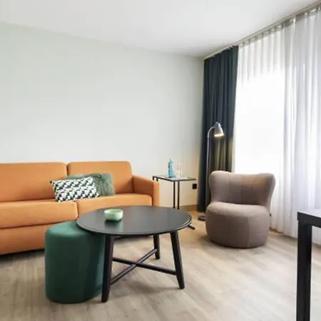 Coffee Fellows Frankfurt Airport-langen Отель Ланген