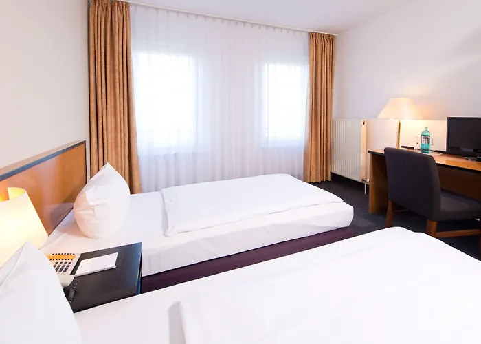 מלון Coffee Fellows Frankfurt Airport-langen 3*